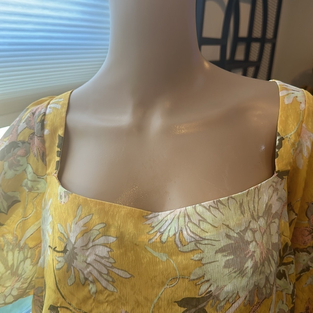 H&M Floral Yellow Crop Top Blouse Draw String Back Low Cut Women’s‎ Summer - Picture 4 of 9